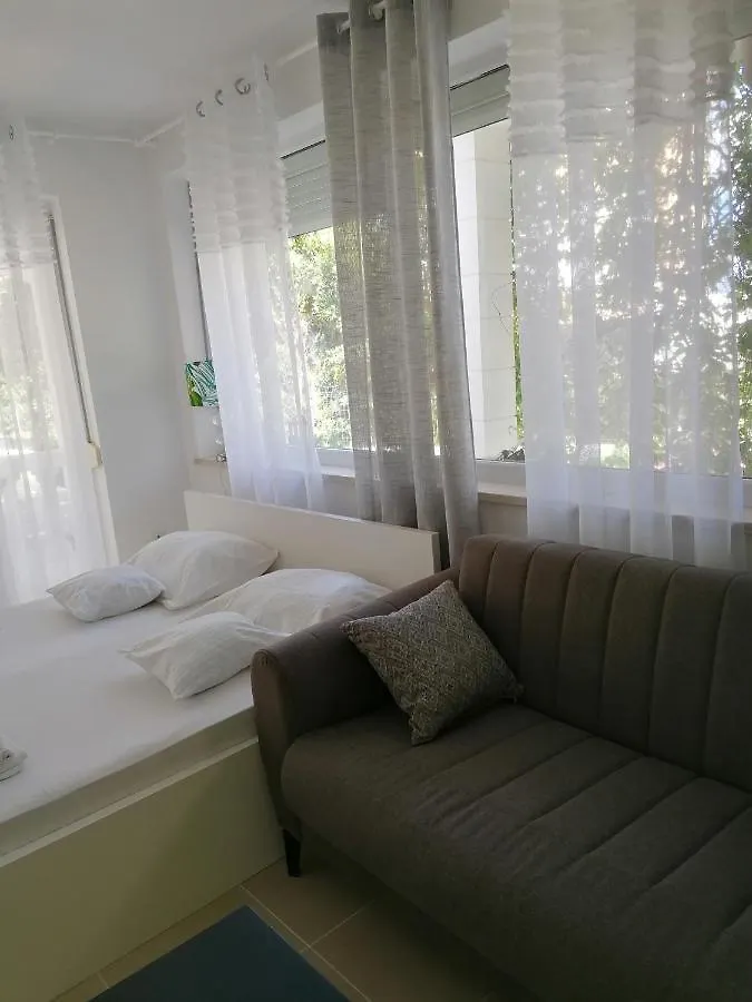 Studio Apartman Villa Juras Baska  Apartment Baska (Krk)